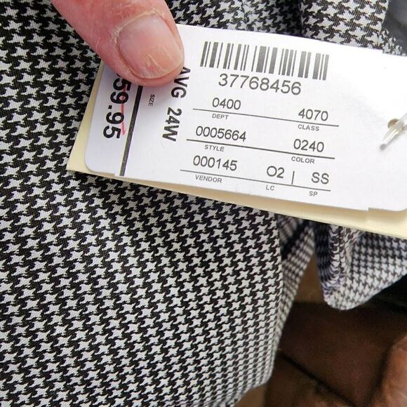 Christopher & Banks Women's Black/White Shaped-Fit Trouser Pants Size 24W NWT - Picture 14 of 16